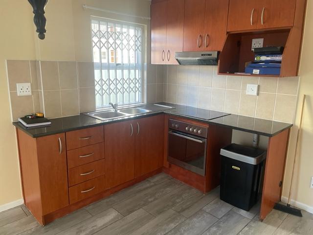 1 Bedroom Property for Sale in Gordons Bay Western Cape